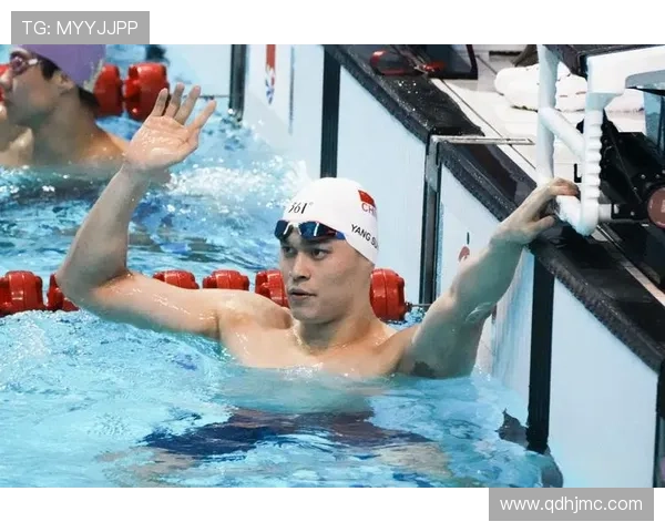 中国游泳队在国际赛场持续辉煌 孙杨复出引发广泛关注与热议